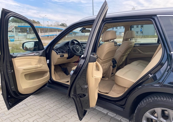 BMW X5 cena 70000 przebieg: 189000, rok produkcji 2010 z Warszawa małe 172